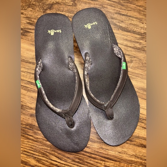 Sanuk Wedge Sandals Size 9 - Picture 2 of 8